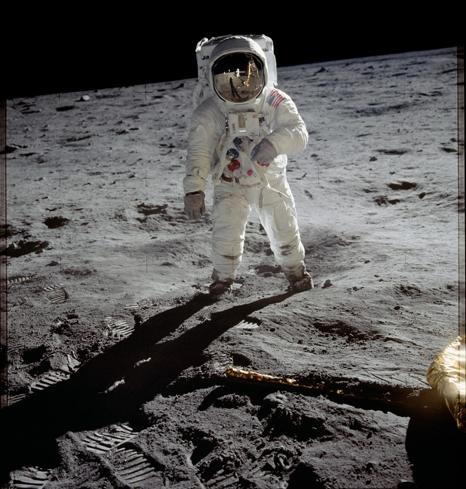 Moon landing image Armstrong 