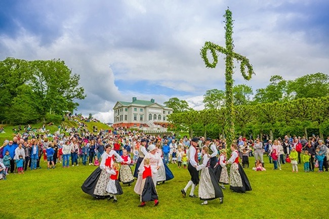 Your Guide to the 2019 Scandinavian Midsummer Festival