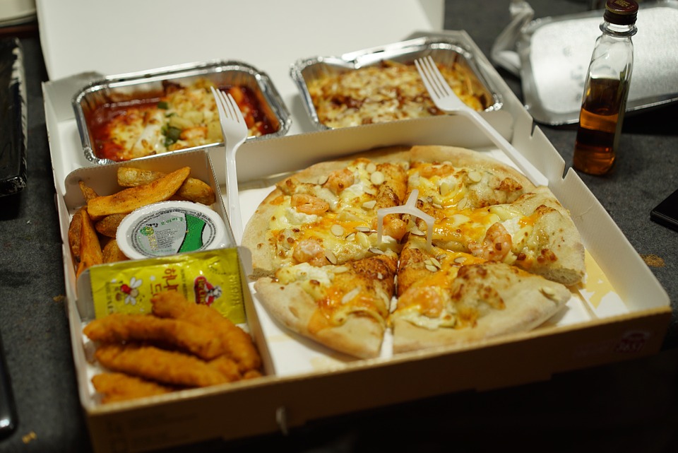 Delivery food, pizza