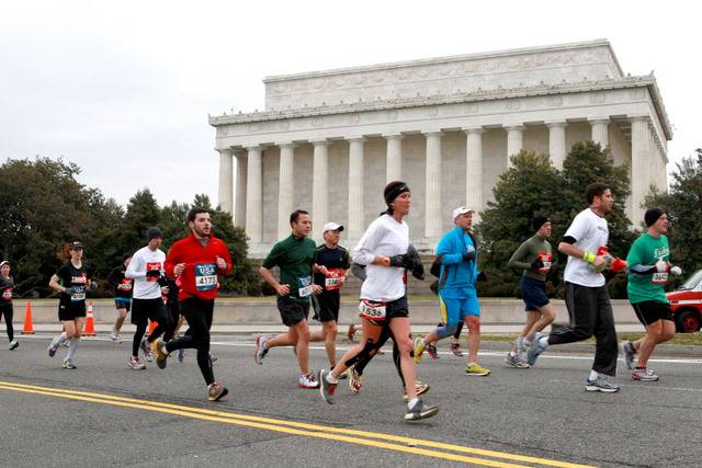 marathon, runners, Lincoln Memorial