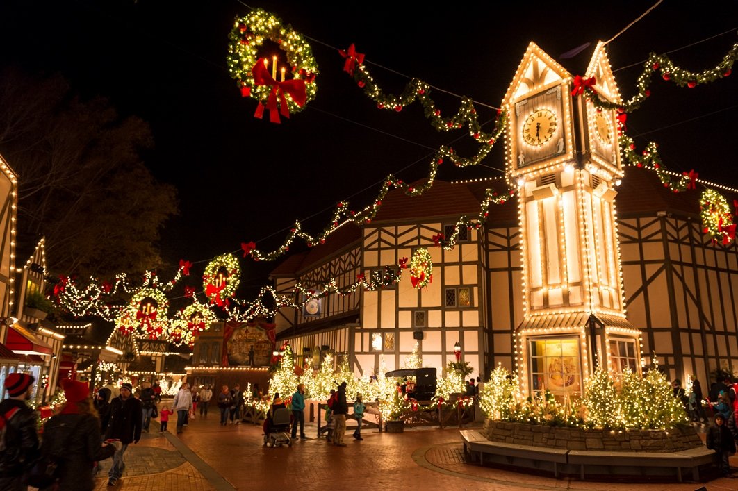 Capture The Holiday Spirit At Christmas Town In Busch Gardens