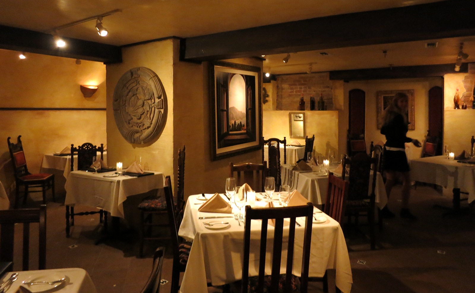 The Crazy Reason Behind the 2016 Closing of a Historic Restaurant in